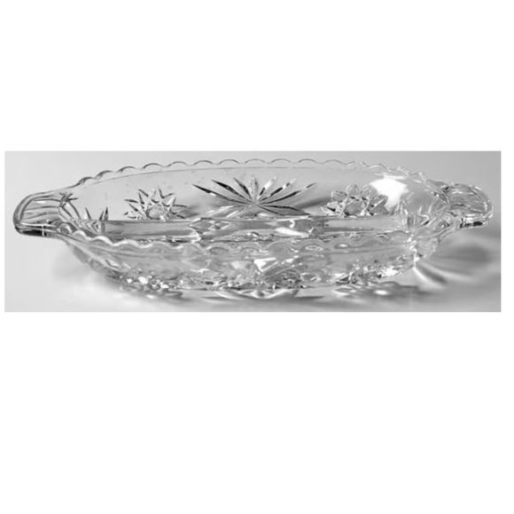 10" Oval 2 Part Relish Prescut Clear Glass Dish by Anchor Hocking - Picture 1 of 2